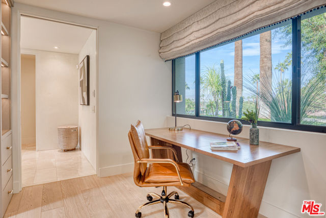 70461 Boothill Road, Rancho Mirage CA: https://media.crmls.org/mediaz/f1ee9271-a577-42e7-bbd1-751cee4294f9.jpg