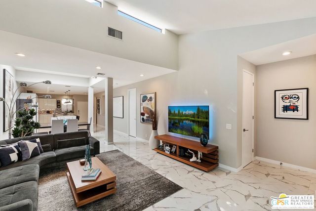 1475 E Amado Road, Palm Springs CA: https://media.crmls.org/mediaz/f1ef1d61-ac80-4057-be2b-ab1b7dfdb6af.jpg