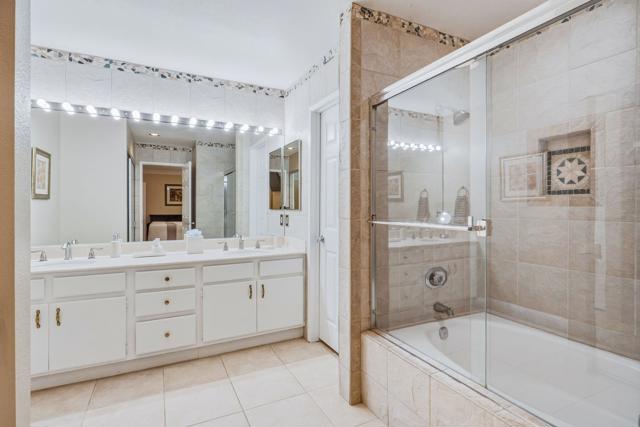 76761 Chrysanthemum Way, Palm Desert, CA 92211