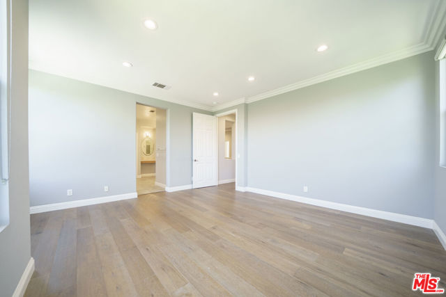 629 Milford Street, Los Angeles CA: https://media.crmls.org/mediaz/f1f07ea5-01bf-478b-b2be-8e292ca8dd85.jpg