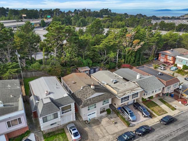 16 Christopher Court, Daly City CA: https://media.crmls.org/mediaz/f1f0d8d5-2482-4eb0-bcf8-0bf2f75f1ede.jpg