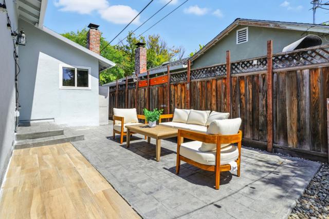 1566 Willowgate Drive, San Jose CA: https://media.crmls.org/mediaz/f1f3c896-5c5e-4763-90cf-e51076c780d8.jpg