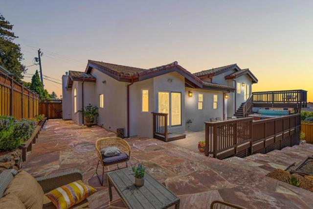 3067 Terrace Drive, Aptos CA: https://media.crmls.org/mediaz/f1f53632-e413-4c3a-8375-1c35df244e8e.jpg