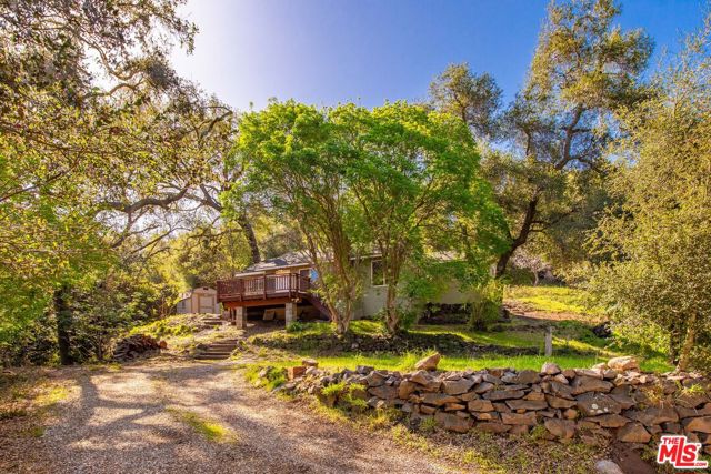 800 N Topanga Canyon Boulevard, Topanga CA: https://media.crmls.org/mediaz/f1f8538e-0b43-43e9-ac90-8374422abd21.jpg