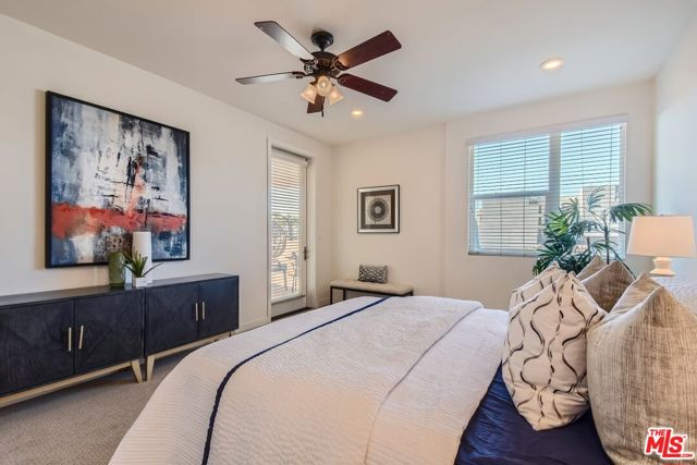 3650 5th Avenue, San Diego CA: https://media.crmls.org/mediaz/f1f86e9e-0c0b-49fe-a2f5-9de40c7a0d23.jpg