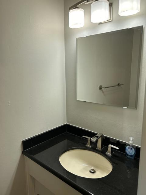 940 Peninsula Avenue, San Mateo CA: https://media.crmls.org/mediaz/f1f8e4f4-e02e-47ba-8658-2e0ed0ba4767.jpg