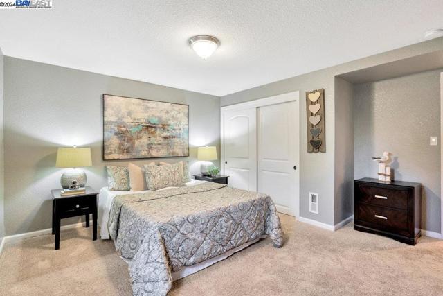 Image 26 of 44 For 8540 Bates Ct