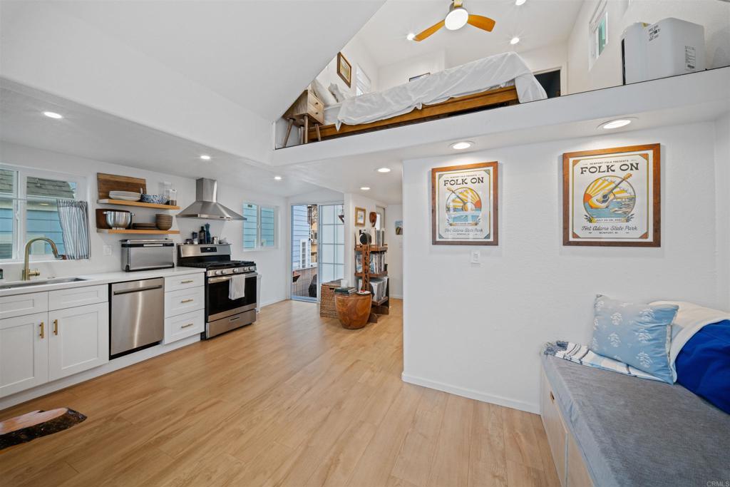 1624 N Coast Highway 101 - photo 13
