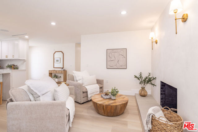 22250 Strathern Street, Canoga Park CA: https://media.crmls.org/mediaz/f1fce3d2-ad76-4bf2-85b8-c8ba666318fb.jpg