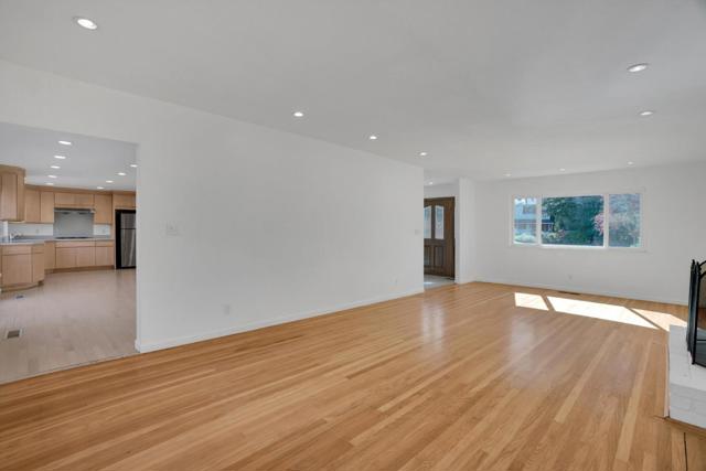 239 Sierra Court, Martinez CA: https://media.crmls.org/mediaz/f1fdc1d9-9048-4192-b2a5-e394b0a99708.jpg