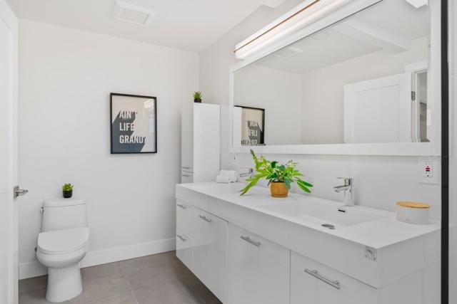 691 Dunholme Way, Sunnyvale CA: https://media.crmls.org/mediaz/f1fdf882-a877-4551-a3cf-a5b070c4a55d.jpg