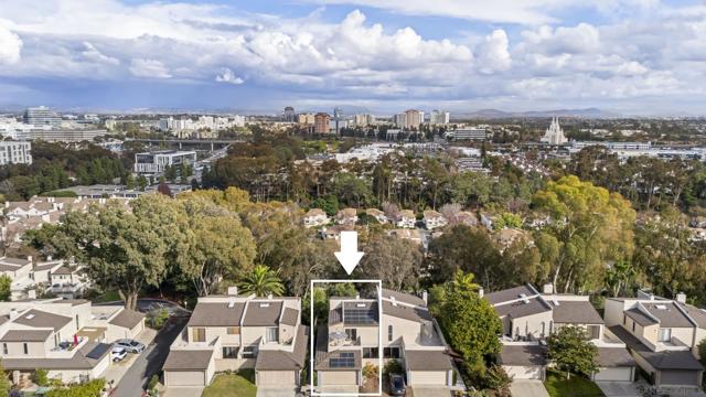 8871 Caminito Primavera, La Jolla CA: https://media.crmls.org/mediaz/f1feb443-3122-4c85-8215-ea0168af5069.jpg