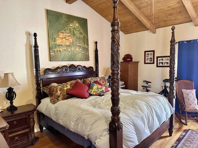 Image 42 of 51 For 823 San Luis Rey Avenue