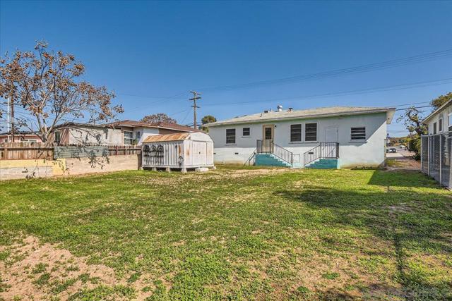 556 First Avenue, Chula Vista, California 91910, 2 Bedrooms Bedrooms, ,1 BathroomBathrooms,Single Family Residence,For Sale,First Avenue,250020101SD