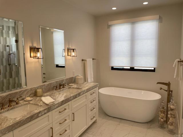 Detail Gallery Image 9 of 12 For 6138 Paseo Delicias, Rancho Santa Fe,  CA 92067 - 1 Beds | 1/1 Baths