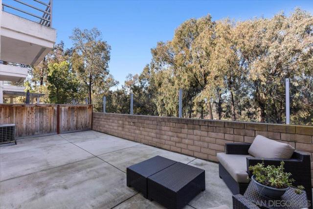 16156 Avenida Venusto, San Diego CA: https://media.crmls.org/mediaz/f1ff7a7e-6a15-4db1-8732-f29d5f9e2b7a.jpg