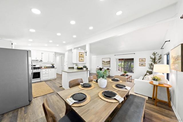 40110 Angora Ln, Temecula CA: https://media.crmls.org/mediaz/f2001e1b-f599-4be6-aae7-785893f04db5.jpg
