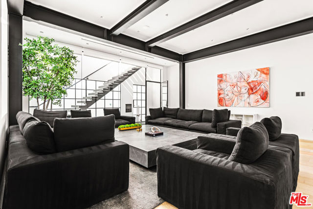 1346 Abbot Kinney Boulevard, Venice CA: https://media.crmls.org/mediaz/f200b4d4-6fb5-4709-8a22-997433be52e4.jpg