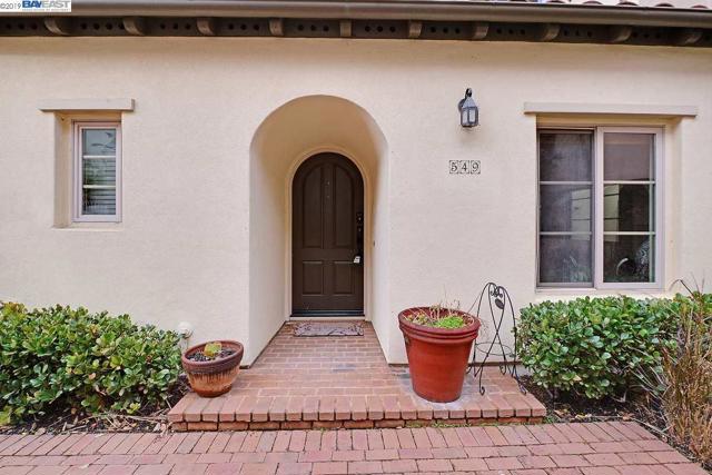 549 Ficus Ter, Fremont CA: https://media.crmls.org/mediaz/f200dd83-190f-43b9-ba21-87e7de1292d4.jpg