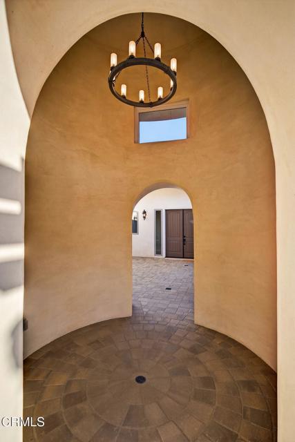 Detail Gallery Image 6 of 61 For 6174 Cobblestone Dr, Ventura,  CA 93003 - 4 Beds | 3/1 Baths