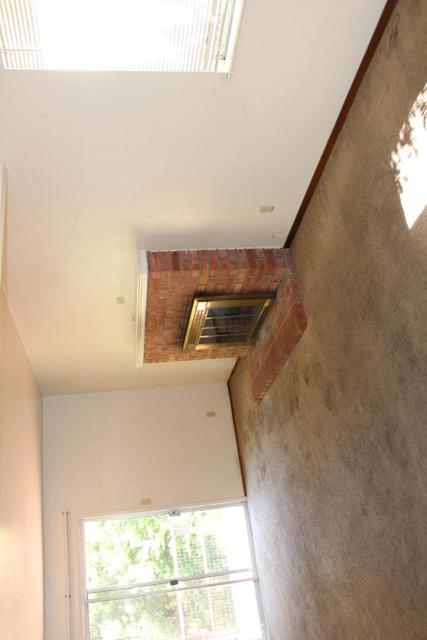 930 Pine Tree Lane, Seacliff CA: https://media.crmls.org/mediaz/f20191f2-c327-45c7-9e90-9c34cba59894.jpg
