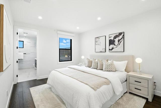 651 41st Avenue, San Francisco CA: https://media.crmls.org/mediaz/f20283c8-1bbb-40f6-9e7d-e0df941ca58a.jpg