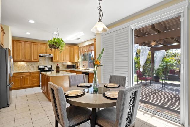 1396 Carneros Valley Street, Chula Vista CA: https://media.crmls.org/mediaz/f20292d8-f3ef-42db-a4f5-d712ea191d79.jpg