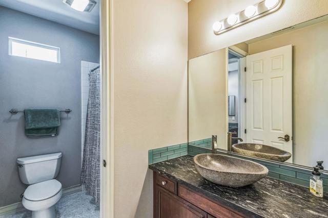 505 N Cedros, Solana Beach CA: https://media.crmls.org/mediaz/f202bea4-3a32-43fc-b950-50248015fda1.jpg