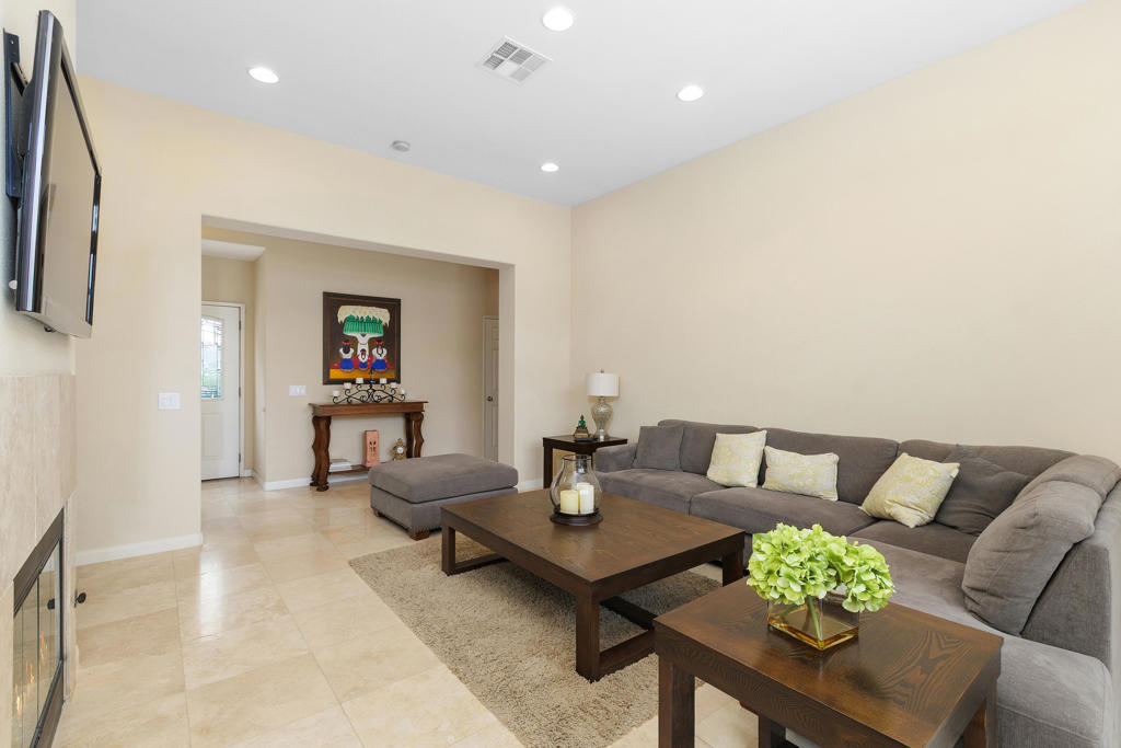 MLS #219136756DA image #4