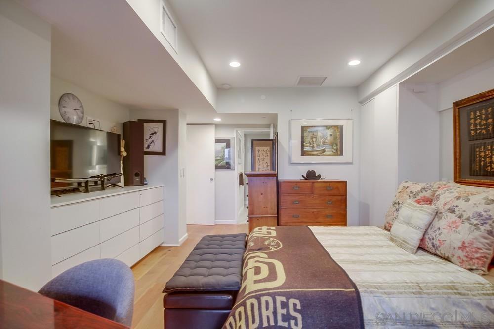 100 Harbor Drive - photo 17