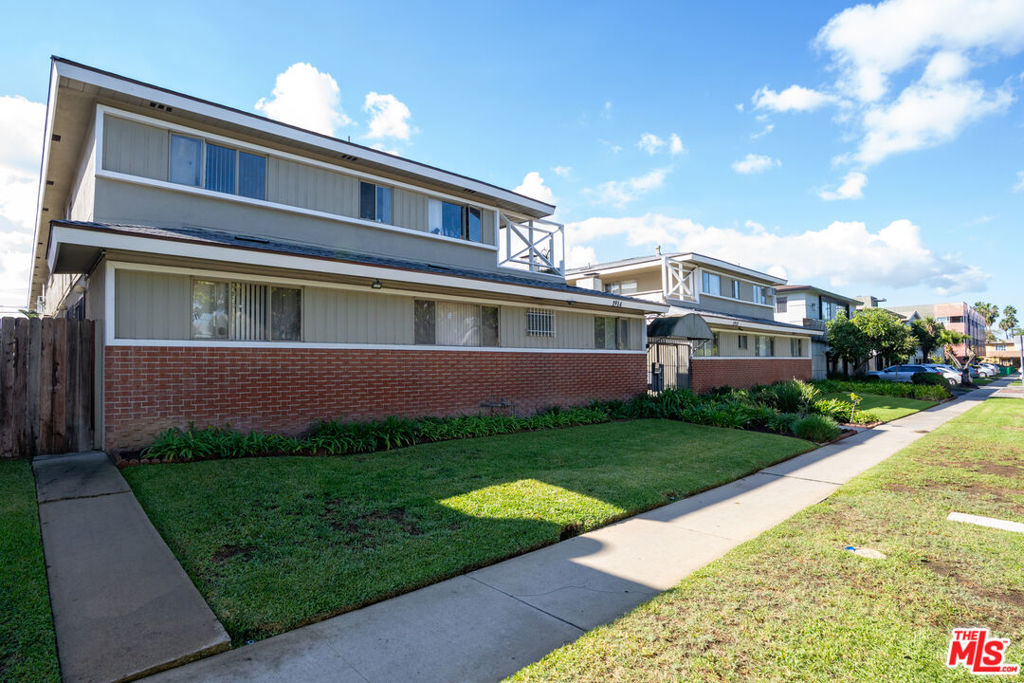 Multifamily at 1914 W El Segundo Boulevard