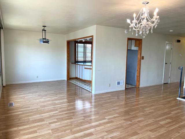 375 Shipley Avenue, Daly City CA: https://media.crmls.org/mediaz/f2055406-0fe7-4870-8bd7-aeadf4d0ccaf.jpg