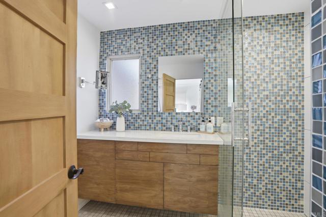 Detail Gallery Image 20 of 32 For 5442 Limerick Ct, San Diego,  CA 92117 - 3 Beds | 2 Baths