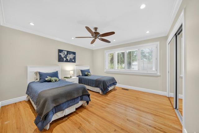 13010 Glen Brae Drive, Saratoga CA: https://media.crmls.org/mediaz/f2076ec6-1c23-4e0d-a741-94ac0b075027.jpg