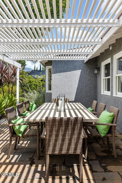 Detail Gallery Image 29 of 54 For 941 Wiladonda Dr, La Canada Flintridge,  CA 91011 - 3 Beds | 3/1 Baths