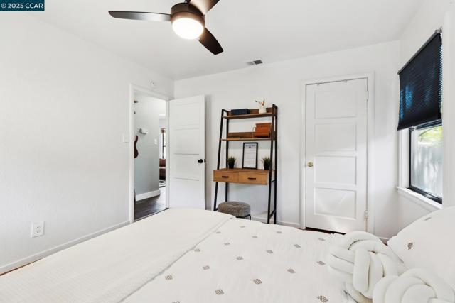 10 pendegast st., Woodland CA: https://media.crmls.org/mediaz/f2084875-6cbd-4be3-991b-cacf7ce07546.jpg