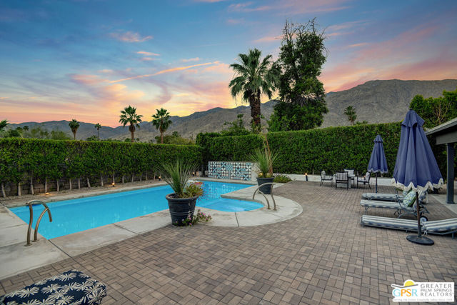 830 N Riverside Drive, Palm Springs CA: https://media.crmls.org/mediaz/f2095774-3063-4df4-bee2-a2772612248c.jpg
