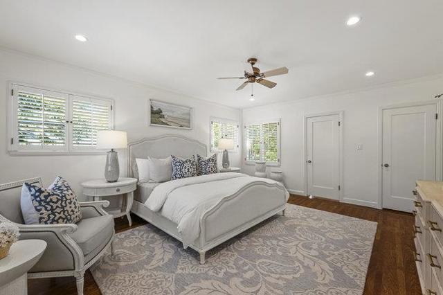 320 Jackson Street, San Mateo CA: https://media.crmls.org/mediaz/f20a420d-5353-4b6c-87b4-4b97500e3707.jpg