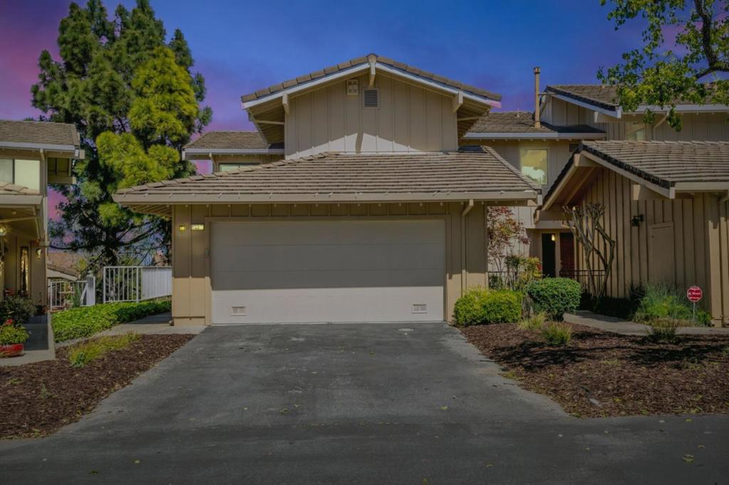 21 Calypso Lane