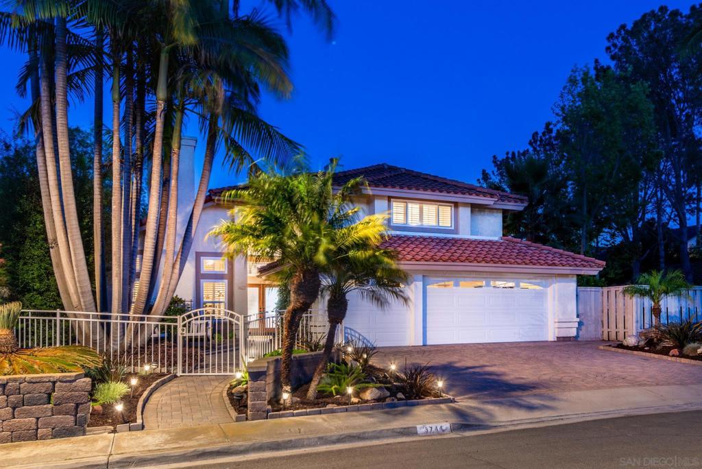 3744 Newcrest Pt