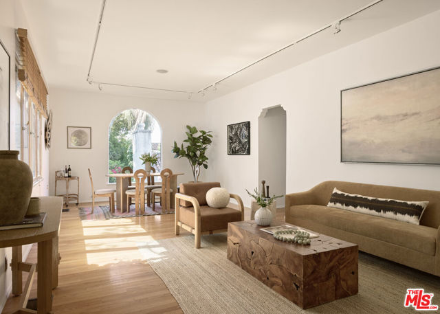 1959 Whitley Avenue, Los Angeles CA: https://media.crmls.org/mediaz/f20f1bb1-b203-4601-aa9e-92f0bc846646.jpg