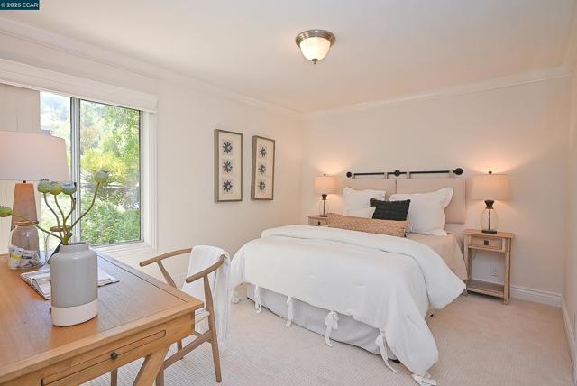 1805 Ptarmigan Dr, Walnut Creek CA: https://media.crmls.org/mediaz/f20fc765-e3b3-4619-a532-151d98ecc666.jpg