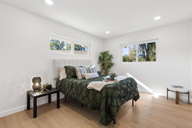 25311 Jesmond Dene Road, Escondido CA: https://media.crmls.org/mediaz/f20fdbb9-1351-4c97-8290-f70ee1f6d443.jpg