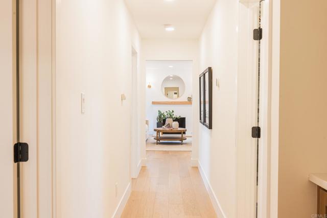 Detail Gallery Image 41 of 63 For 1045 Tarento Dr, San Diego,  CA 92107 - 4 Beds | 4 Baths