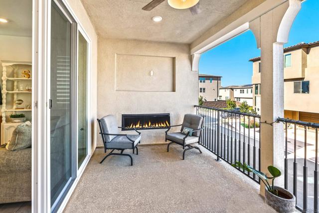 Image 11 of 37 For 15447 Van Lodensteyn Way