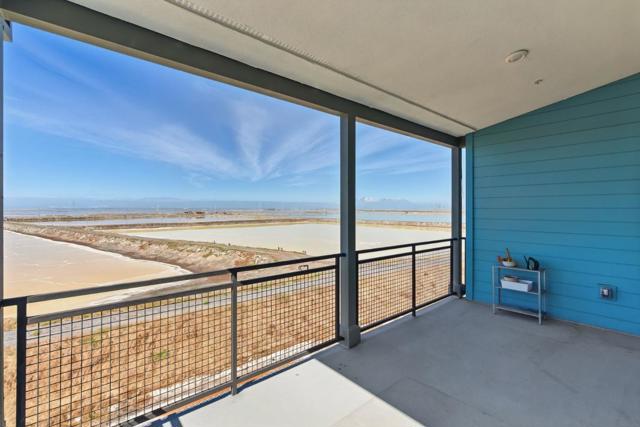 9608 Seawind Way, Newark CA: https://media.crmls.org/mediaz/f210da3b-c901-44c7-8af8-05218d9a5041.jpg