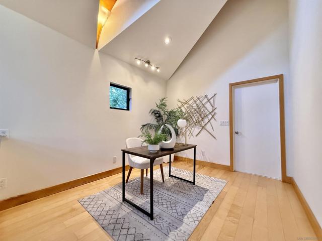 3566 Albatross St, San Diego CA: https://media.crmls.org/mediaz/f2111d9b-0413-4d9e-9c0a-1b697e956a7b.jpg