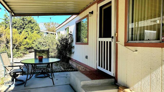 94 Armenia Drive, Cathedral City CA: https://media.crmls.org/mediaz/f2119092-0beb-4fe2-95e6-483cc89195c7.jpg