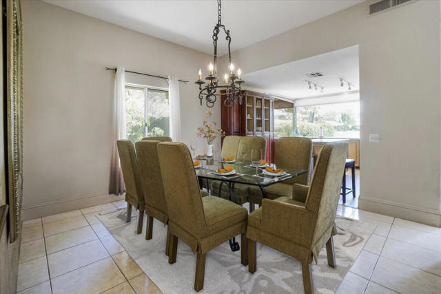 23 Pine Valley Drive, Rancho Mirage CA: https://media.crmls.org/mediaz/f211e826-0048-4fed-9fc3-dad92ccc5575.jpg