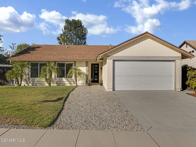 898 Oakmound Avenue, Newbury Park CA: https://media.crmls.org/mediaz/f2123a4b-a1f3-4270-aac5-ef66f0e51d00.jpg
